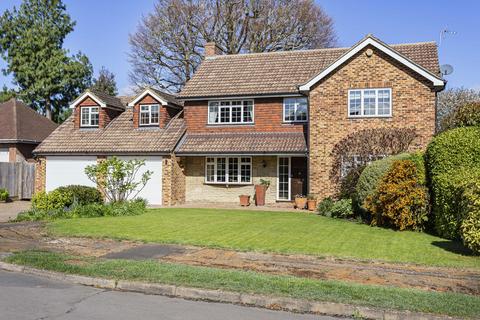 Ridgelands, Fetcham 5 bed detached house for sale