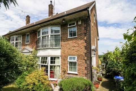 Sackville Close, Lewes 4 bed semi