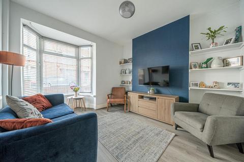 Vivian Road, Sketty, Swansea 2 bed end of terrace house for sale
