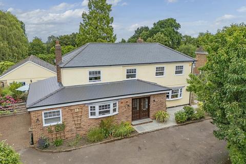 Billericay Road, Herongate 4 bed detached house for sale