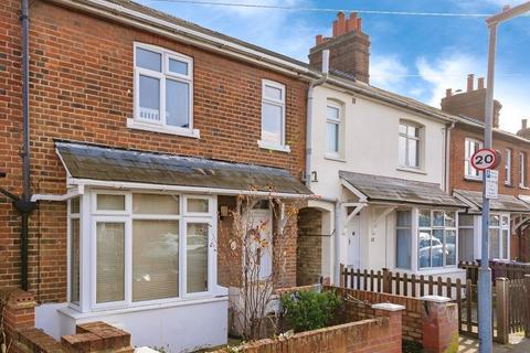 Kings Road, Hitchin, SG5 3 bed terraced house for sale