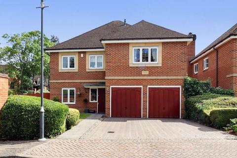 Steeple Point, Ascot SL5 5 bed detached house for sale