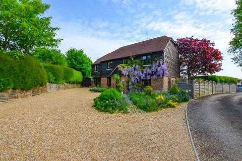 Cowbeech, East Sussex, BN27 5 bed detached house for sale