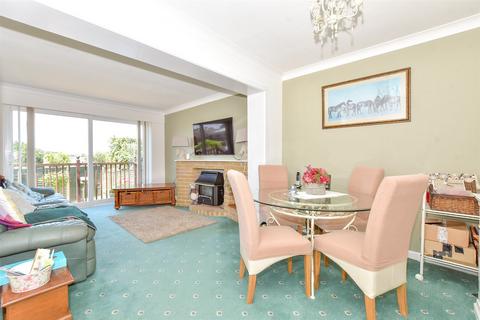 Tanner's Ridge, Waterlooville, Hampshire 3 bed detached bungalow for sale