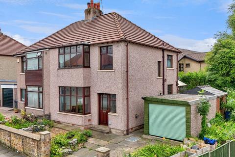 Hawthorn Road, Torrisholme, LA4 3 bed semi