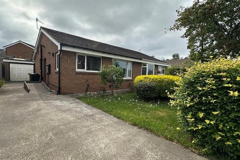 Santa Monica Grove, Idle, Bradford 2 bed semi