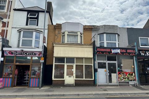 83 Queens Road, Hastings, East Sussex 2 bed terraced house for sale