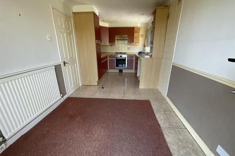 Brockman Crescent, Dymchurch, Romney... 2 bed detached bungalow for sale