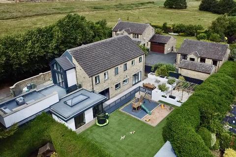 Woodside Road, Beaumont Park... 4 bed detached house for sale