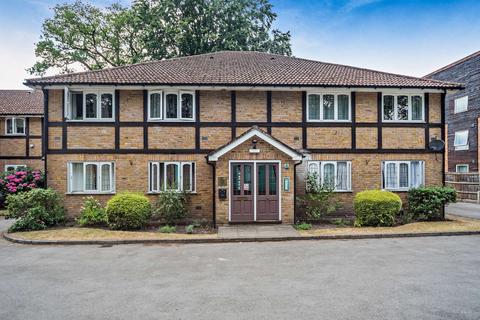 Aragon Court, Bracknell, RG12 1 bed flat for sale