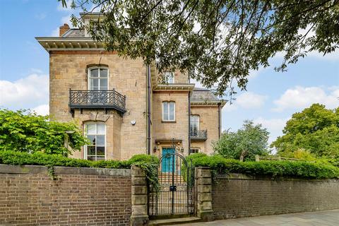 Radnor House, Belle Vue Road... 6 bed house for sale