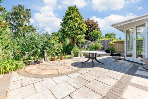 Larks Field, Hartley, Longfield, Kent 4 bed semi