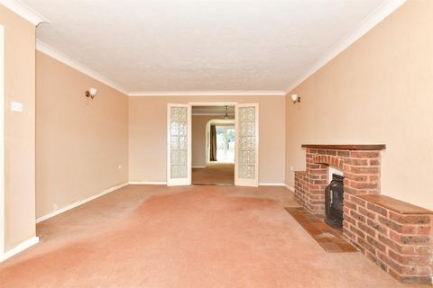 Octavian Drive, Lympne, Hythe, Kent 4 bed detached house for sale