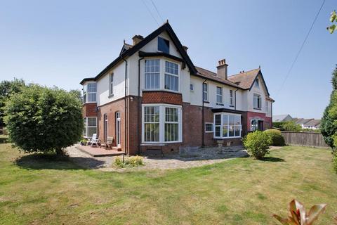Coronation Avenue, Dawlish EX7 4 bed semi