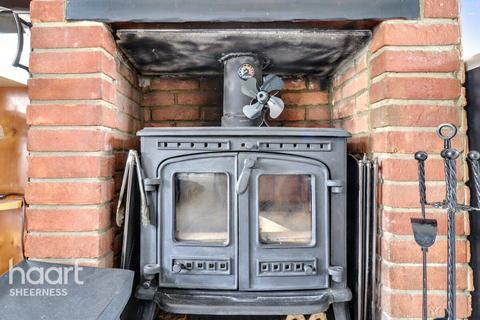 Bramley Way, Eastchurch 3 bed terraced house for sale