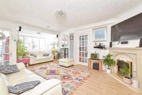 Tuscan Avenue, Bognor Regis PO22 4 bed link detached house for sale