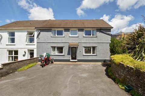 Penceiliogi, Llanelli 4 bed semi