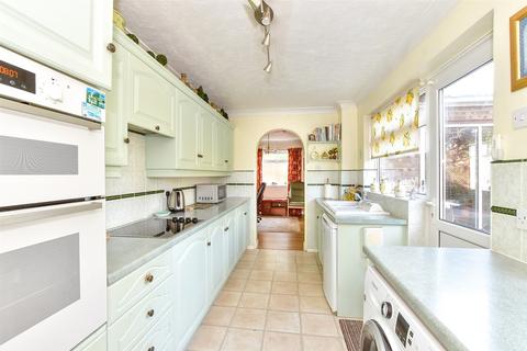 Kingsway, Hayling Island, Hampshire 4 bed detached house for sale