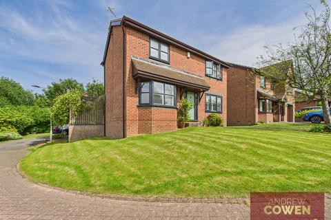 Bielby Close, Scarborough YO12 3 bed detached house for sale