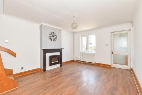 Lizard Head, Littlehampton, West Sussex 2 bed terraced house for sale