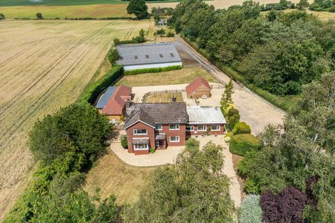 Rushock Droitwich, Worcestershire... 5 bed farm house for sale