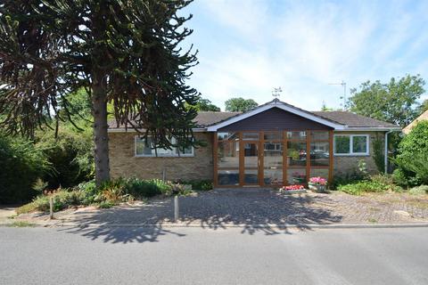 Millpit Furlong, Littleport CB6 3 bed detached house for sale