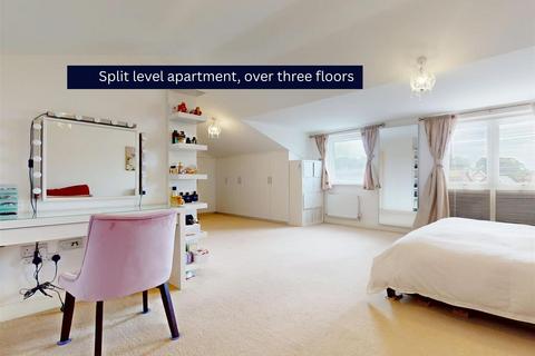 Harley Drive, Walton, Milton Keynes 2 bed apartment for sale