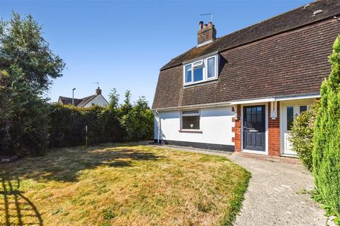 Hook Lane, Aldingbourne 3 bed semi