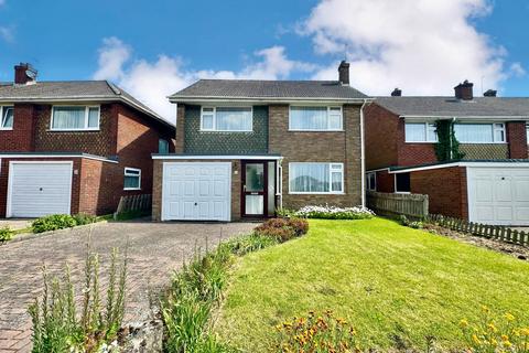 Upper Stratton, Swindon SN2 3 bed detached house for sale