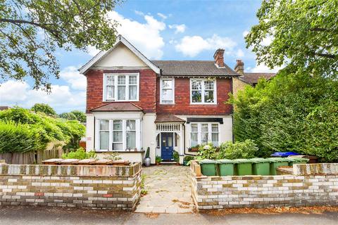 21 Robin Hood Lane, Sutton SM1 1 bed ground floor flat for sale
