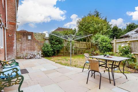Sevelands Close, Brighton, East Sussex 3 bed end of terrace house for sale