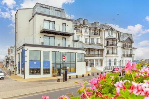 West Lodge, Bognor Regis PO21 1 bed flat for sale