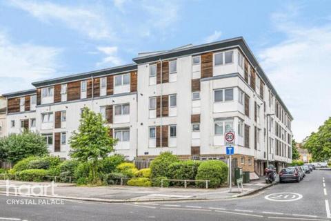 Weighton Road, London 2 bed apartment for sale