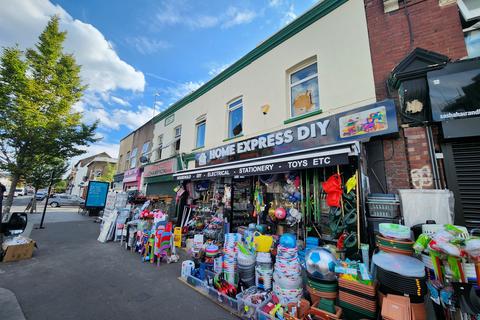 South Norwood SE25 2 bed flat for sale
