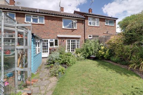 Garden Walk, Stevenage SG1 3 bed semi