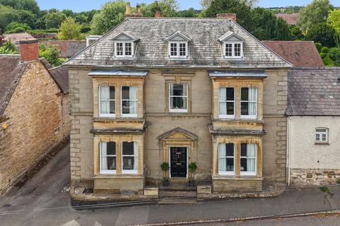 Bridge Street, Warwick CV35 6 bed semi