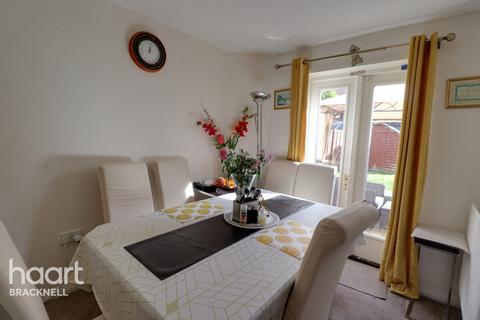 Pakenham Road, Bracknell 3 bed end of terrace house for sale