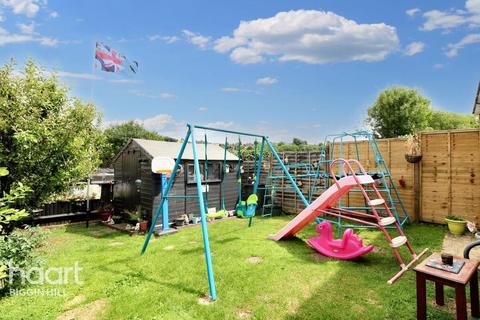 Challock Close, Biggin Hill 3 bed end of terrace house for sale