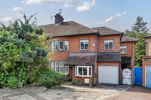 Folkington Corner, Woodside Park 5 bed semi