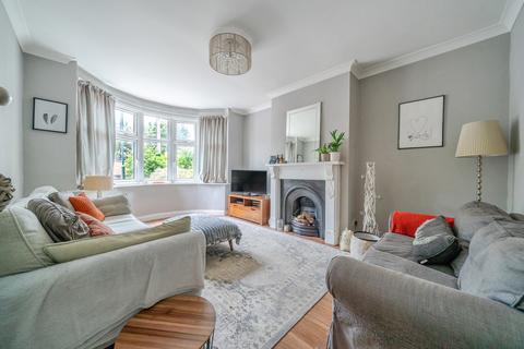 Main Road, Sidcup 4 bed semi