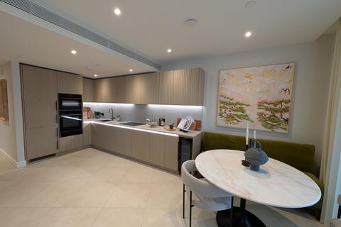 Ponton Road, London SW11 3 bed apartment for sale