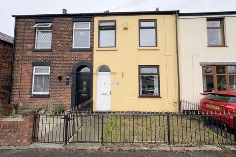 Leyland Lane, Leyland PR26 2 bed terraced house for sale