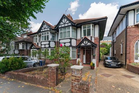 Brunswick Road, W5 3 bed terraced house for sale