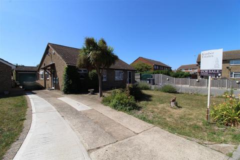 Barley Close, Herne Bay 2 bed semi