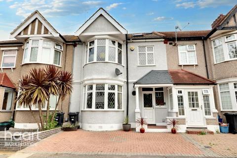 Hatley Avenue, Barkingside 4 bed terraced house for sale