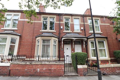 Sandringham Gardens, North Shields 3 bed terraced house for sale