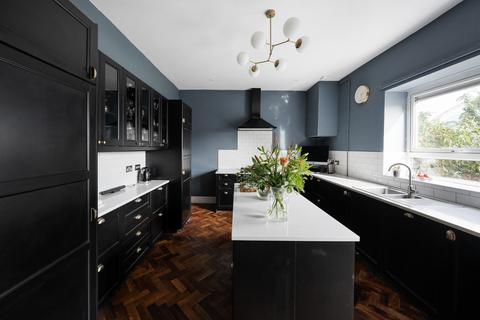 St Pauls, Bristol BS2 4 bed maisonette for sale