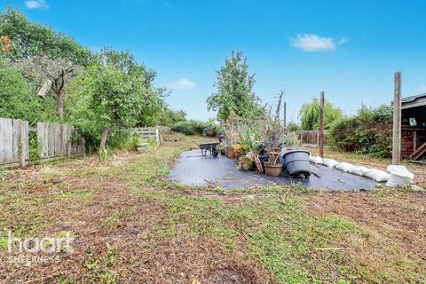 Elmley Road, Minster 4 bed detached bungalow for sale