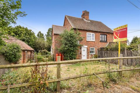 Farm Road, Little Park, Andover 3 bed semi