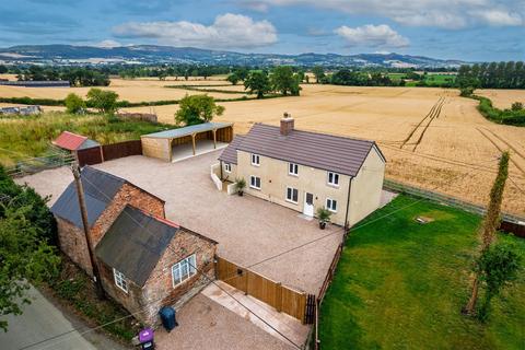 Hinwood, Shrewsbury 3 bed detached house for sale